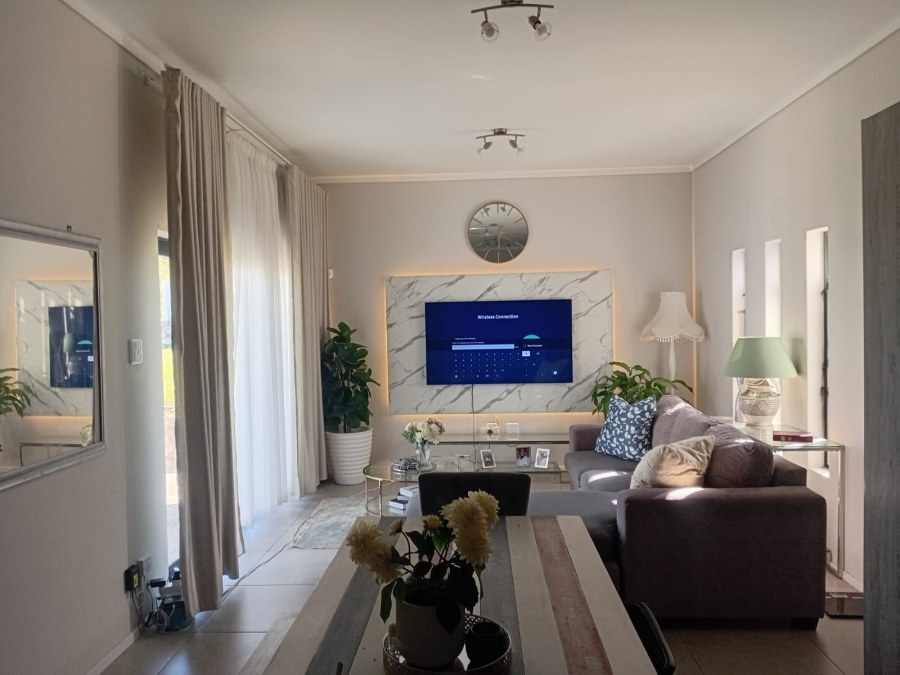 3 Bedroom Property for Sale in Nahoon Valley Park Eastern Cape